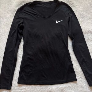 Nike dri fit longsleeve